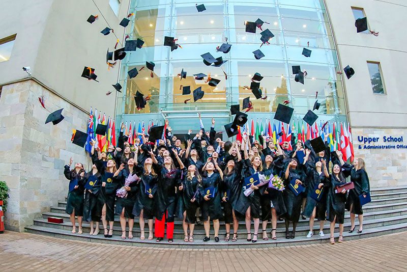800×354-shanghai-community-school