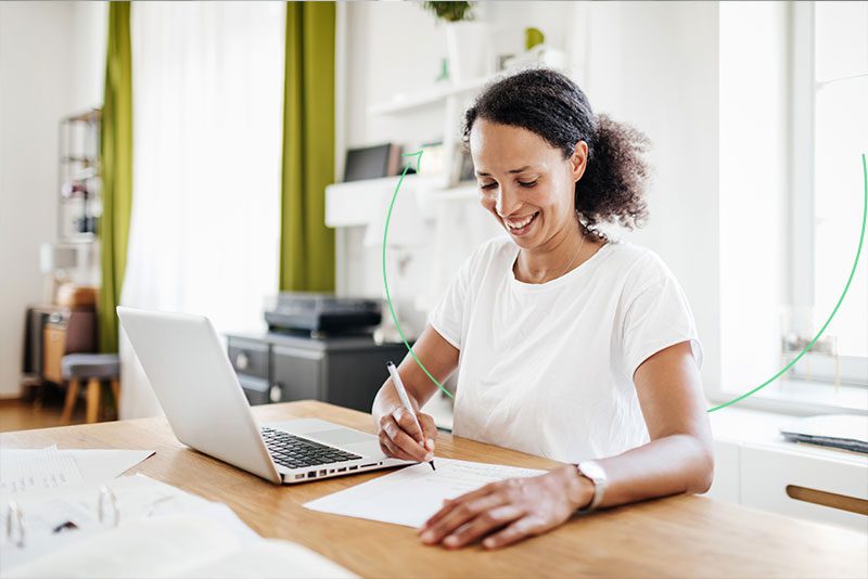800x534-teacher-working-computer